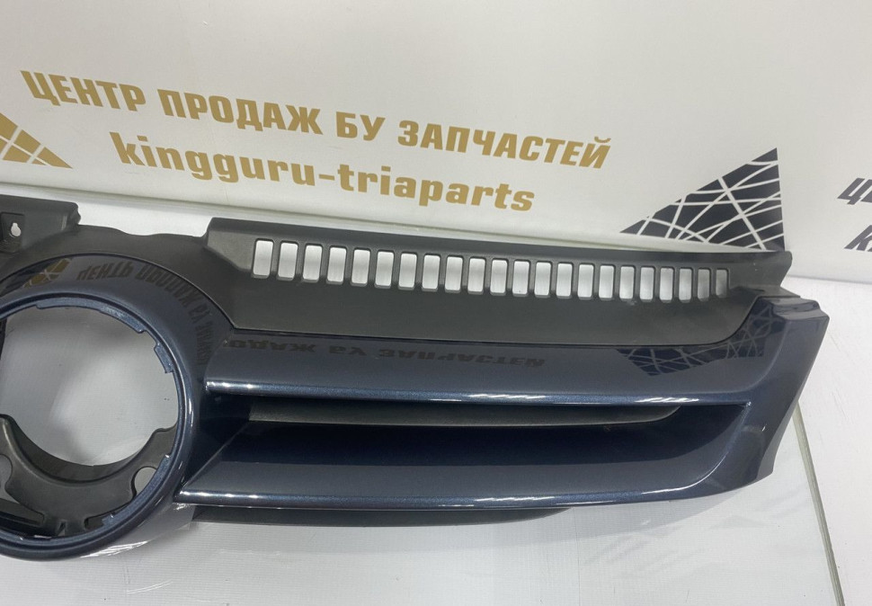 Решетка радиатора Volkswagen Golf Plus 1 05-09 Oem 5M0853655A Решетка радиатора Volkswagen Golf Plus 1 05-09 Oem 5M0853655A