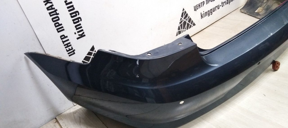 Бампер задний Volkswagen Passat B7 oem 3AE807417A