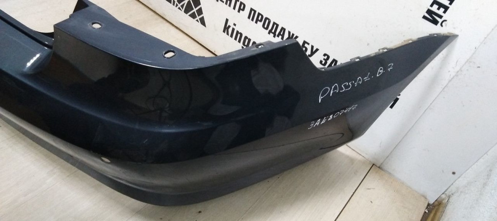 Бампер задний Volkswagen Passat B7 oem 3AE807417A