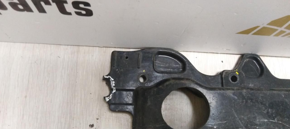 Усилитель заднего бампера Hyundai Genesis 2 G80 2013-2020 oem 86631b1000 Усилитель заднего бампера Hyundai Genesis 2 G80 2013-2020 oem 86631b1000