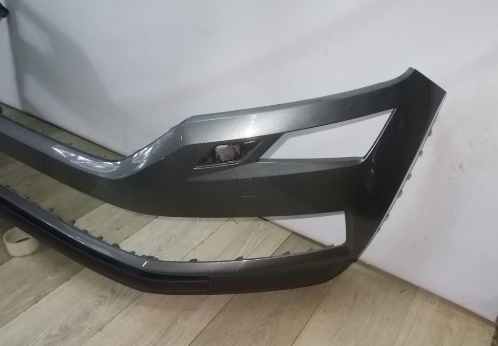 Бампер передний бу Skoda Kodiaq OEM 565807221 (скл-5) Бампер передний бу Skoda Kodiaq OEM 565807221 (скл-5)