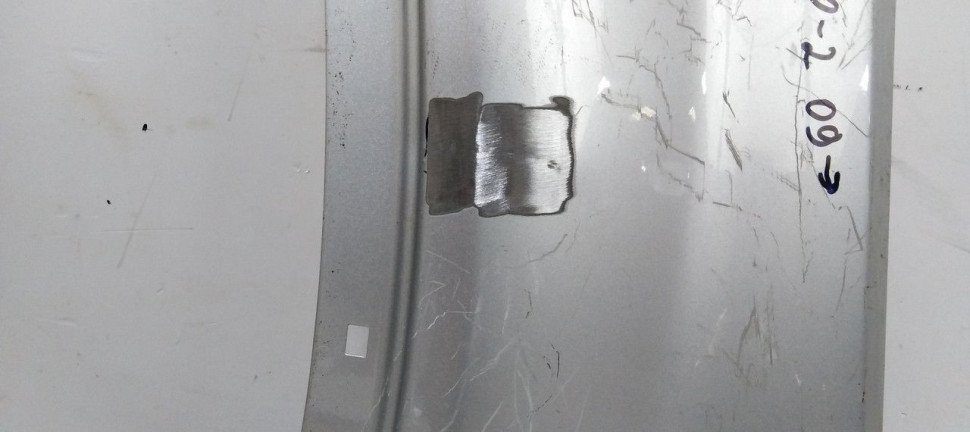 Крыло переднее левое Kia Sorento 2 oem 663111U020 (Скл-3) Крыло переднее левое Kia Sorento 2 oem 663111U020 (Скл-3)