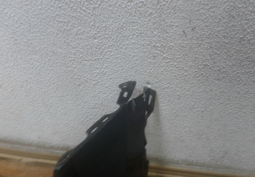 Бампер передний Volkswagen Tiguan 2 oem 5nr807221 (слом.1креп.) Бампер передний Volkswagen Tiguan 2 oem 5nr807221 (слом.1креп.)