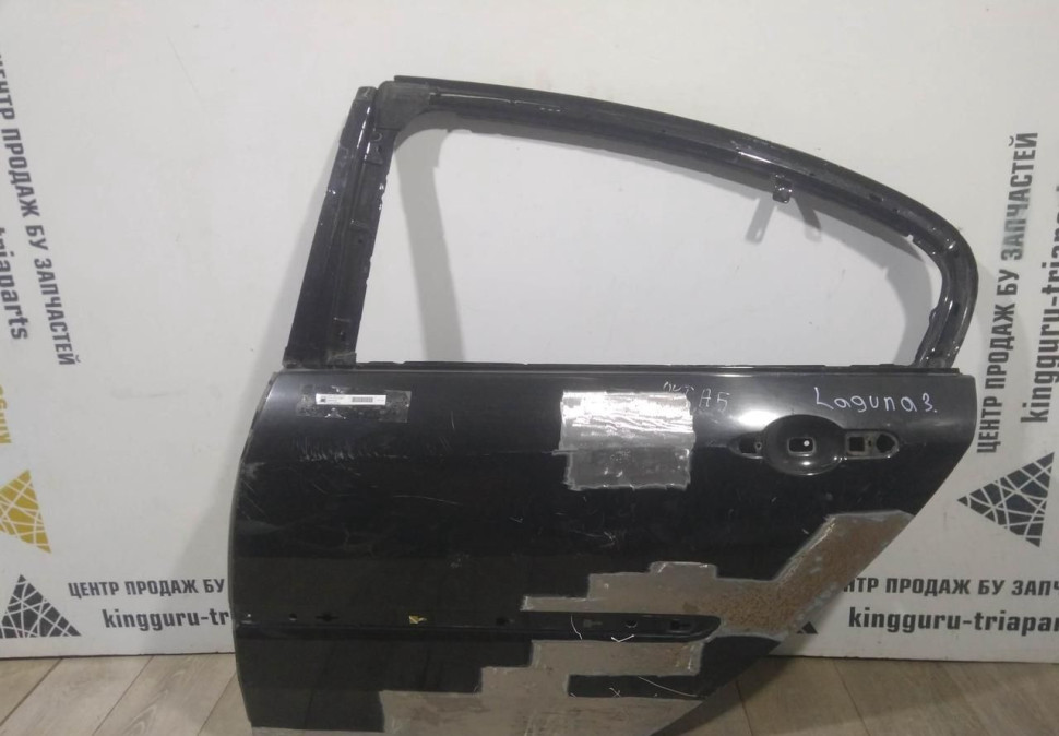Дверь задняя левая бу Renault Laguna 3 OEM 821130001R