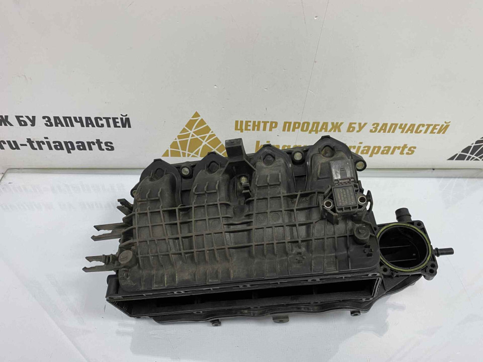 Впускной коллектор Skoda Octavia A7 1.4 OEM 04E129711L Впускной коллектор Skoda Octavia A7 1.4 OEM 04E129711L
