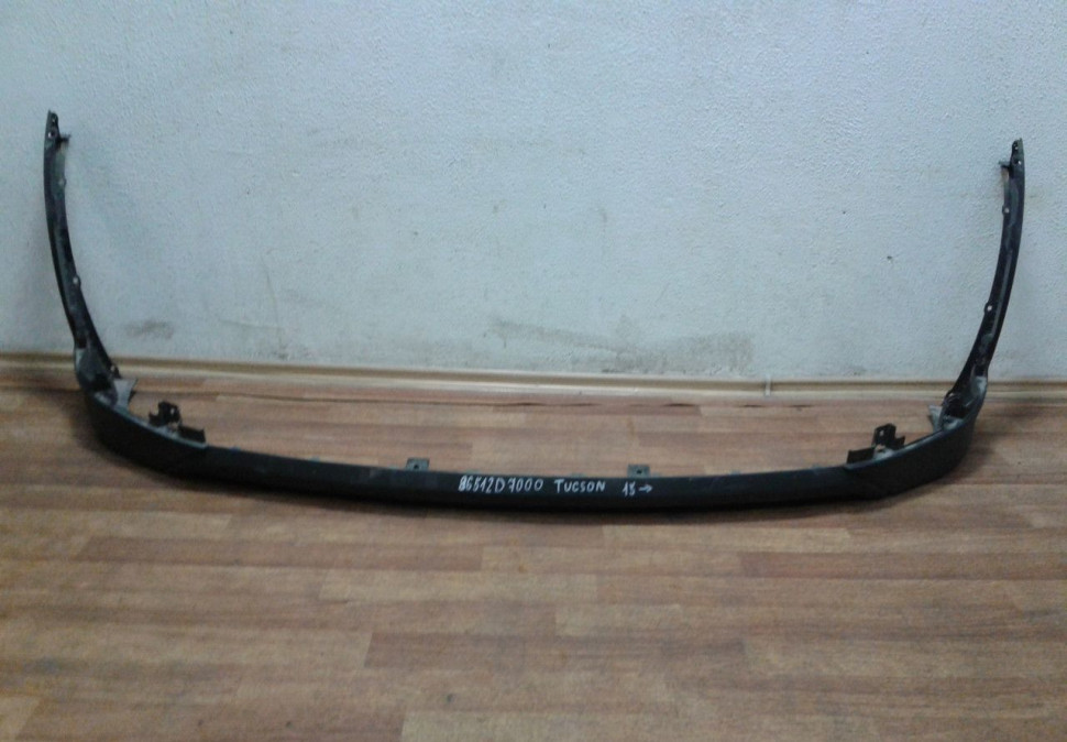 Юбка (губа) переднего бампера Hyundai Tucson (15>) oem 86512d7000