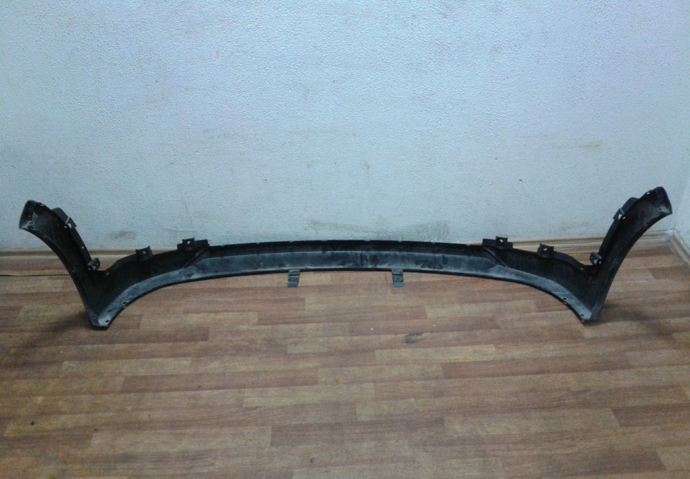 Юбка (губа) переднего бампера Hyundai Tucson (15>) oem 86512d7000 Юбка (губа) переднего бампера Hyundai Tucson (15>) oem 86512d7000