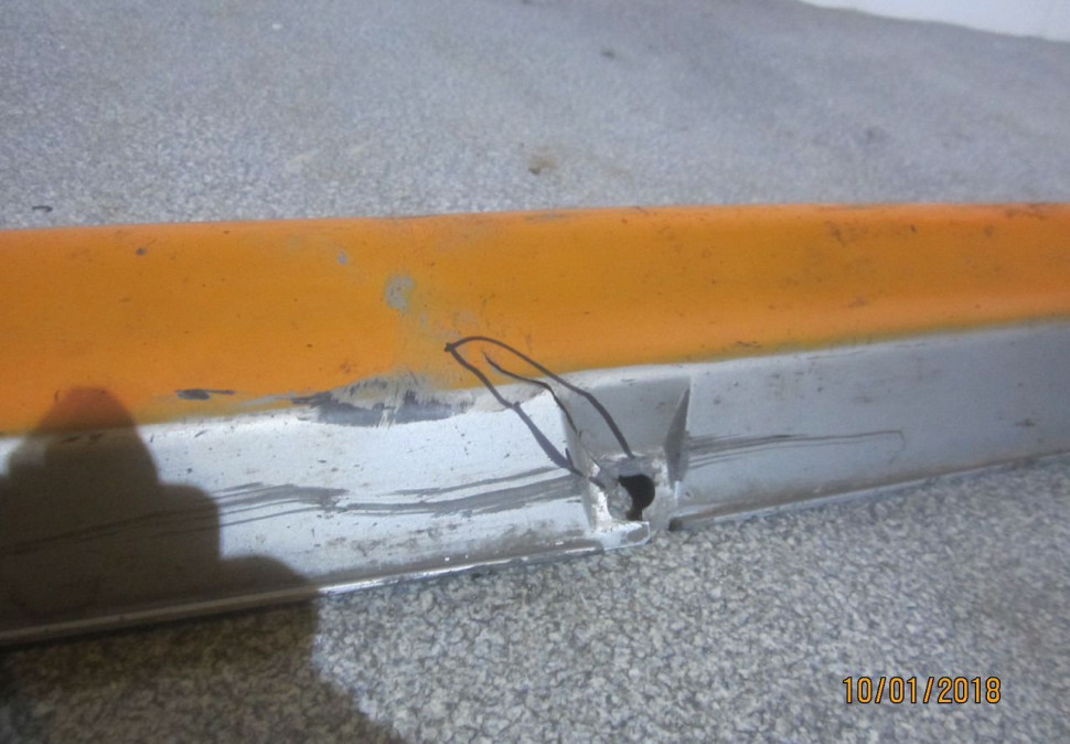 Накладка порога левая Daewoo Matiz oem 96340311 (скл-3) Накладка порога левая Daewoo Matiz oem 96340311 (скл-3)