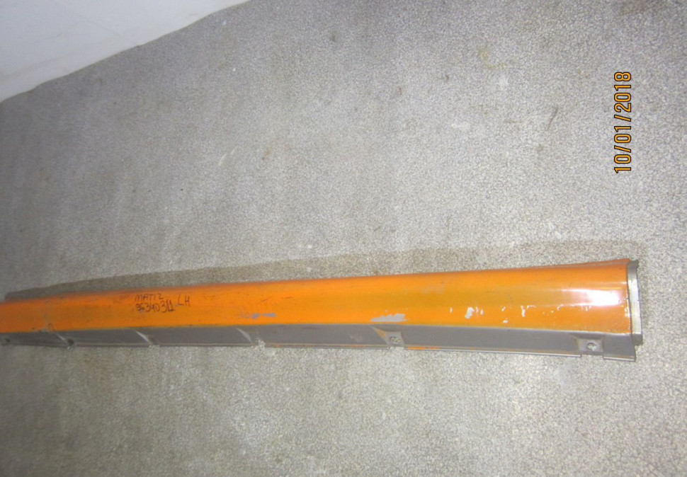 Накладка порога левая Daewoo Matiz oem 96340311 (скл-3) Накладка порога левая Daewoo Matiz oem 96340311 (скл-3)