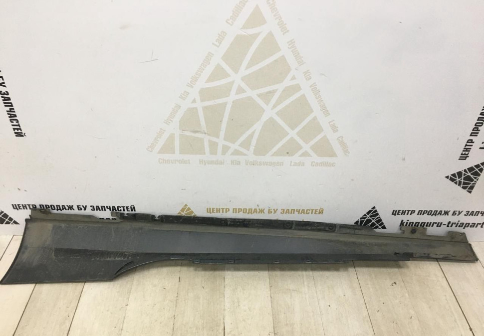 Порог правый BMW 8 G14 M-Pack OEM 51778074812 Порог правый BMW 8 G14 M-Pack OEM 51778074812