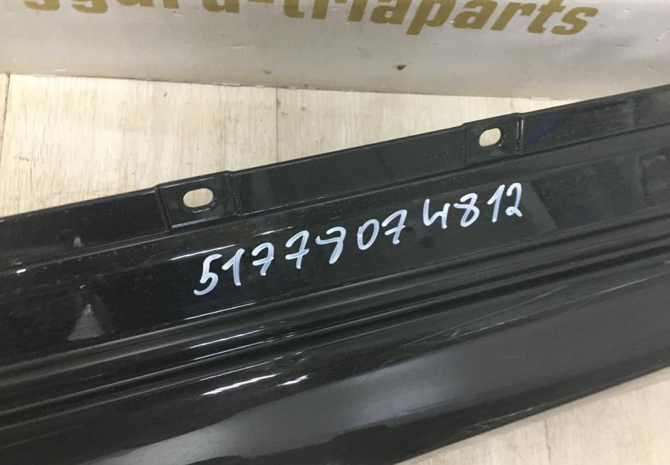 Порог правый BMW 8 G14 M-Pack OEM 51778074812 Порог правый BMW 8 G14 M-Pack OEM 51778074812