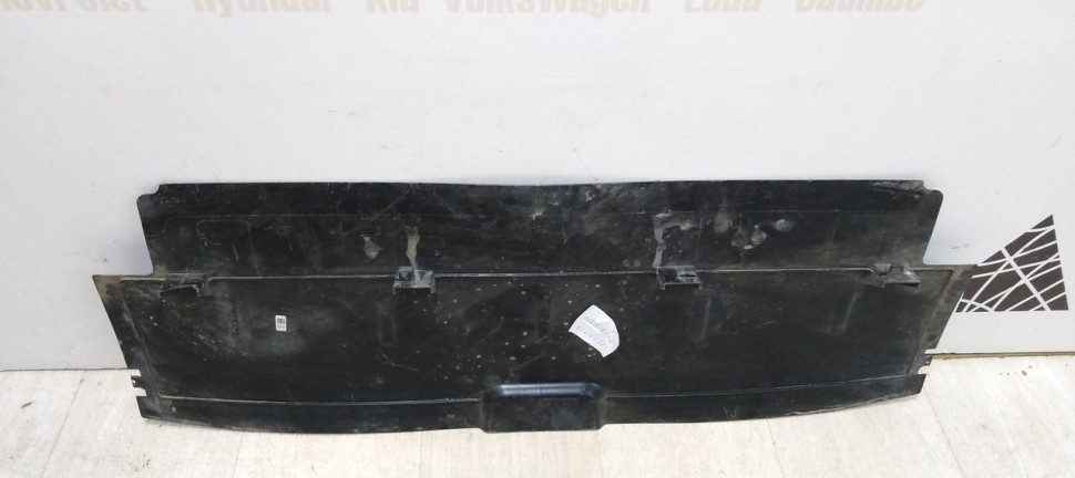 Пыльник кузова Volkswagen Crafter 2 2016> oem 7C0805962C