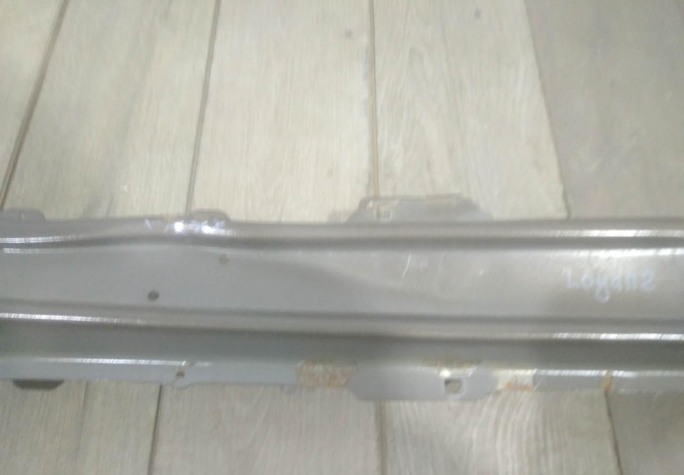 Усилитель переднего бампера бу Renault Logan 2 OEM 752100786R