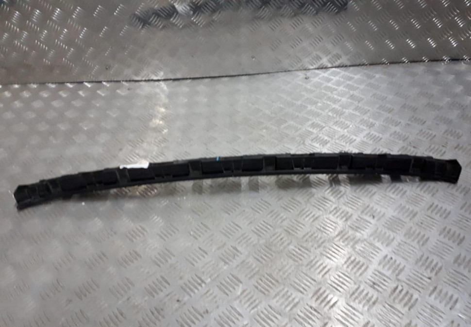 Кронштейн заднего бампера Volkswagen Polo седан oem 6ru807863 Кронштейн заднего бампера Volkswagen Polo седан oem 6ru807863