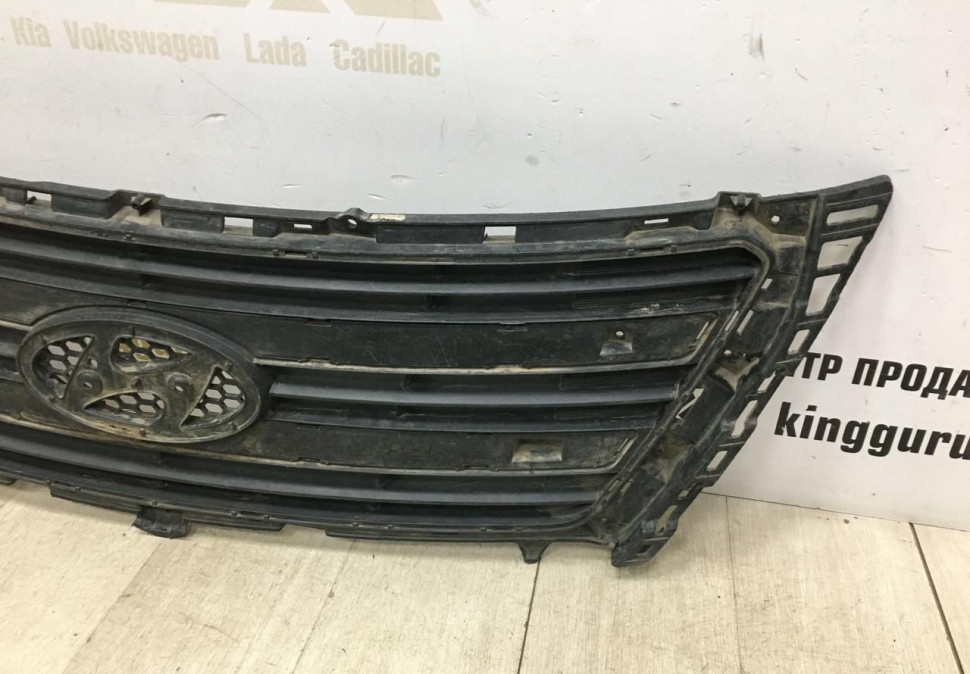 Решетка радиатора Hyundai Starex H1 2015-2018 Oem 865614H500