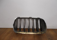 Решетка радиатора левая бу BMW X6 F16 OEM 7316075