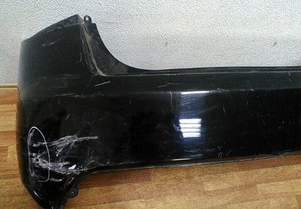 Бампер задний Kia Cerato (09>) есть вмятина oem 867111m000