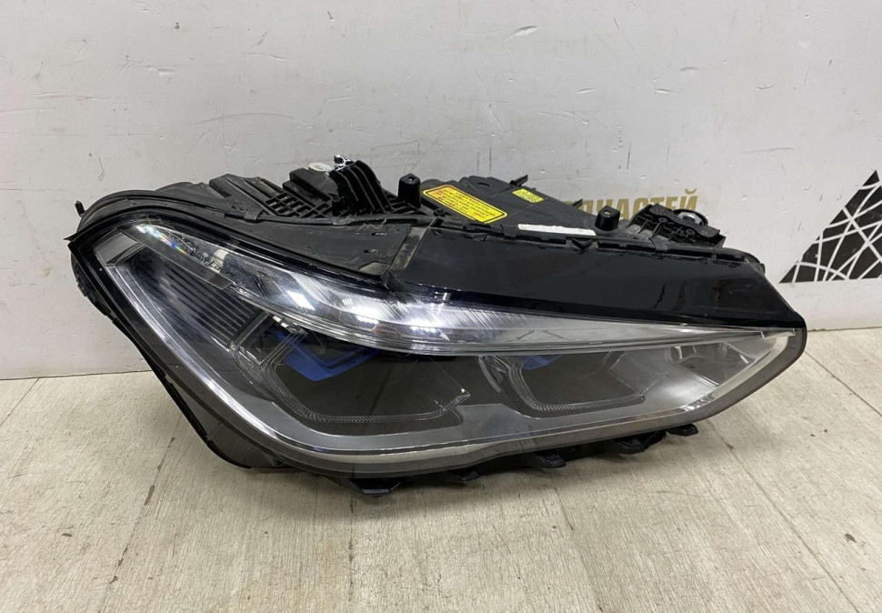 Фара лазерная правая BMW X5 G05 OEM 63119850426