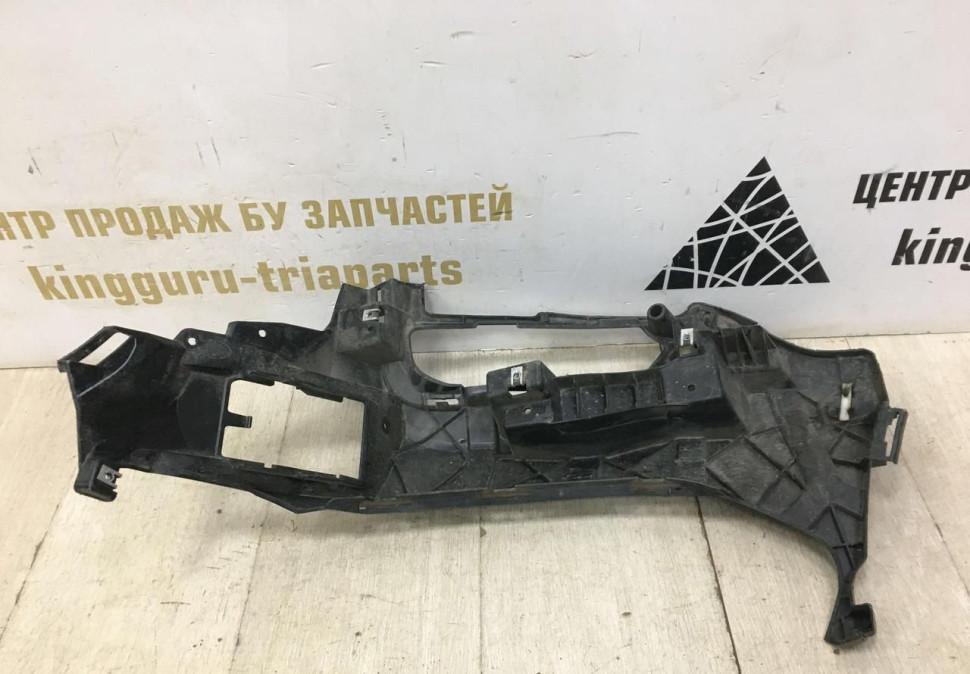 Кронштейн противотуманной фары правый BMW X3 G01 M-Pack OEM 51118064596
