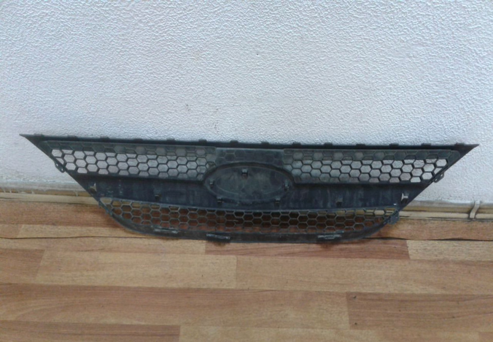 Решетка радиатора Lada Largus oem 8450000248 (скл-3) Решетка радиатора Lada Largus oem 8450000248 (скл-3)