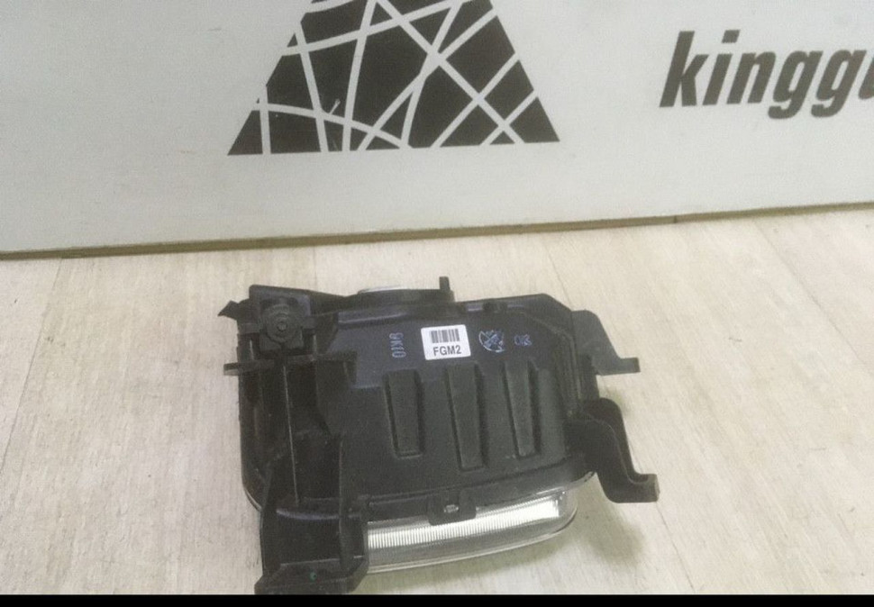 Противотмуманная фара правая Hyundai Creta oem 92202M0000 Противотмуманная фара правая Hyundai Creta oem 92202M0000
