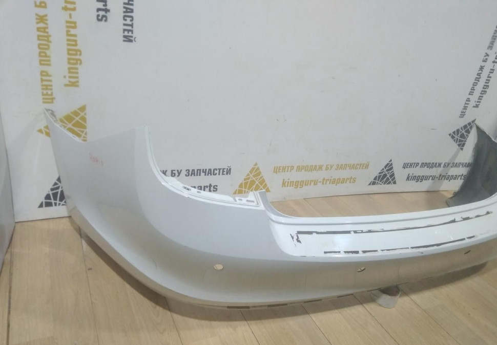 Бампер задний бу Skoda Rapid OEM 60U807421 (В) Бампер задний бу Skoda Rapid OEM 60U807421 (В)
