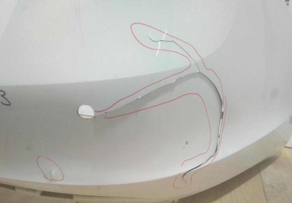 Бампер задний бу Skoda Rapid OEM 60U807421 (В) Бампер задний бу Skoda Rapid OEM 60U807421 (В)