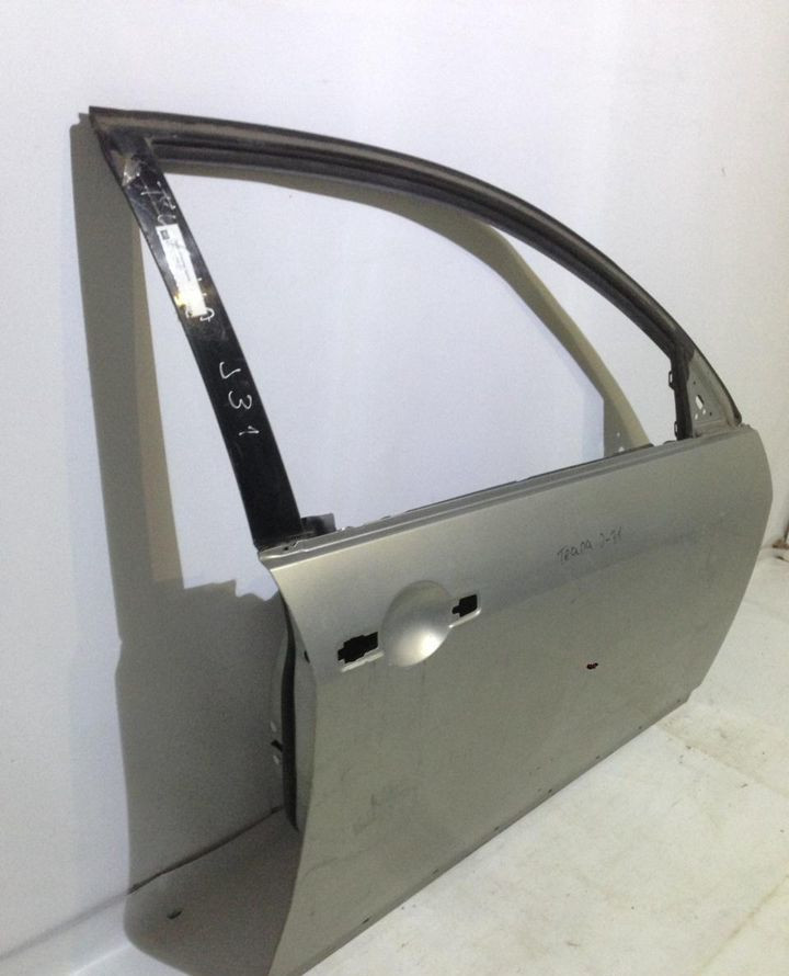Дверь передняя правая Nissan Teana J31 OEM H010M9W5MA (скл-3) Дверь передняя правая Nissan Teana J31 OEM H010M9W5MA (скл-3)