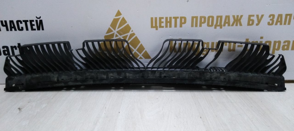 Кронштейн заднего бампера Volkswagen Polo 6 2020> oem 6N5807863 Кронштейн заднего бампера Volkswagen Polo 6 2020> oem 6N5807863