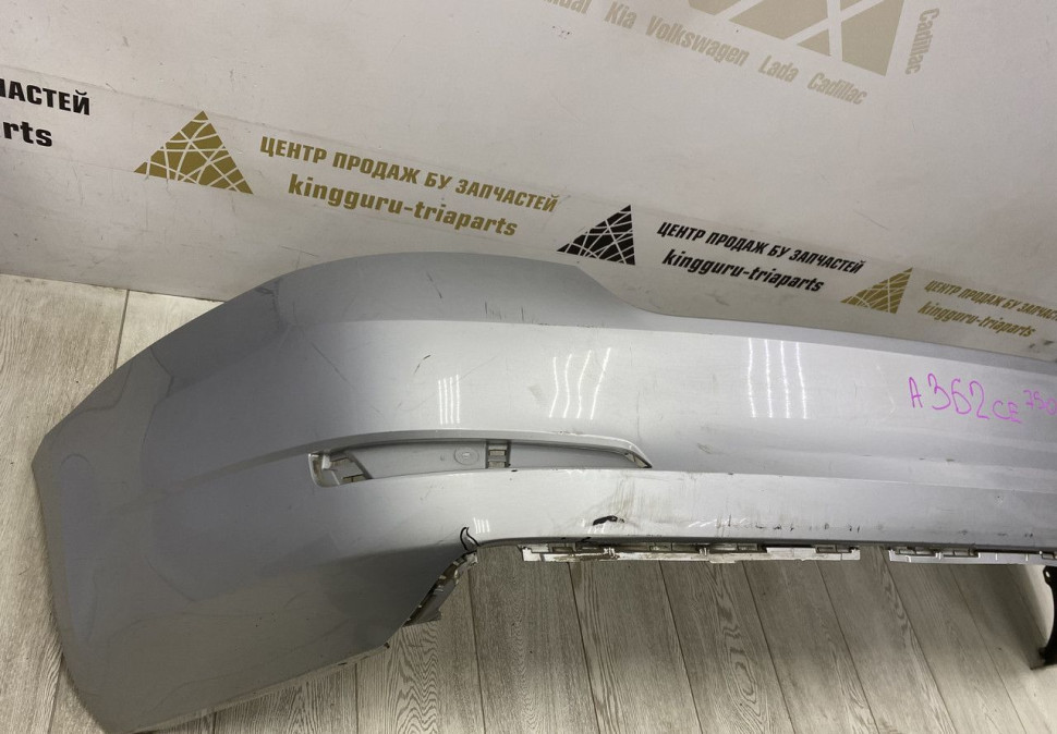 Бампер задний Skoda Octavia A7 до рестайлинг 2013 OEM 5E0807421
