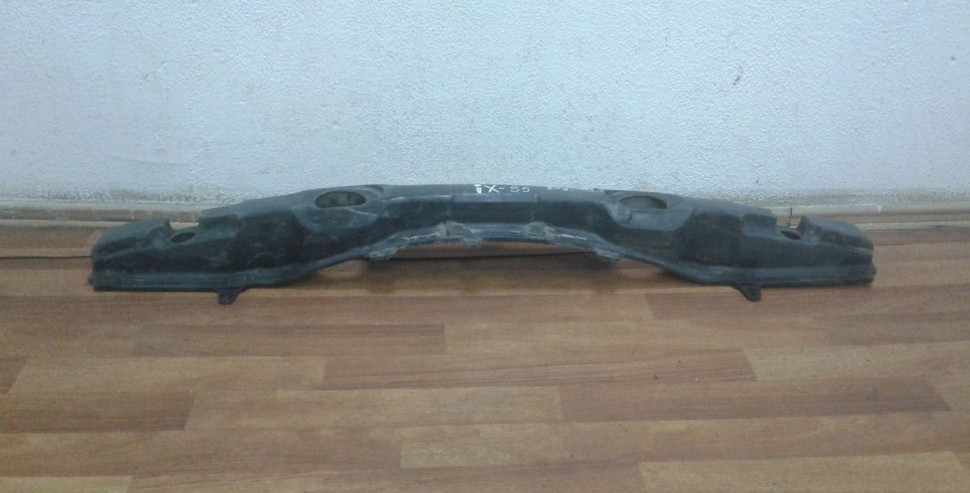Усилитель заднего бампера Hyundai Ix35 oem 866312y000 (трещина) Усилитель заднего бампера Hyundai Ix35 oem 866312y000 (трещина)