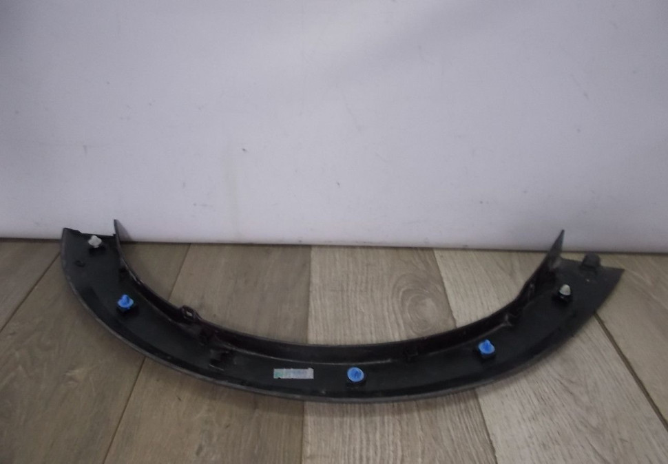 Молдинг крыла передний левый бу Renault Sandero Stepway 2 OEM 638750806R
