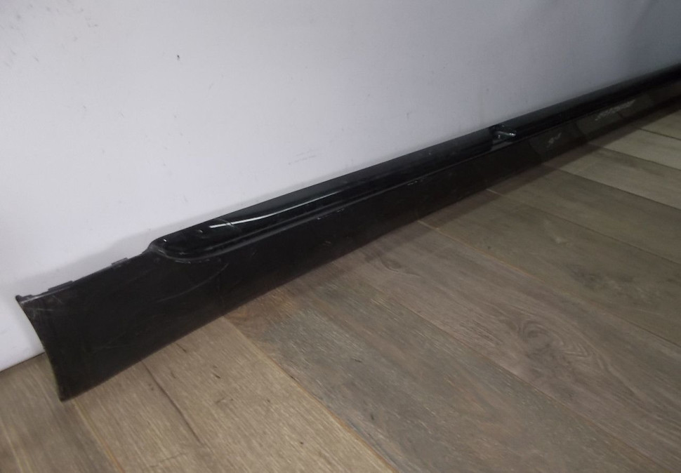 Порог правый бу BMW 5 G30 OEM 51777387338 Порог правый бу BMW 5 G30 OEM 51777387338