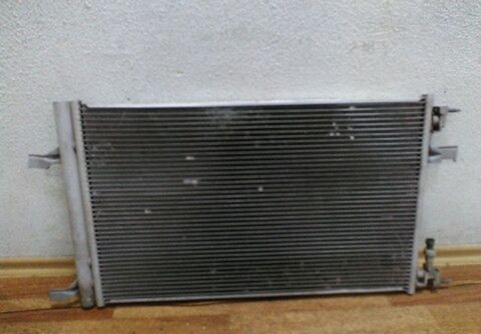 Радиатор кондиционера Chevrolet Cruze Радиатор кондиционера Chevrolet Cruze