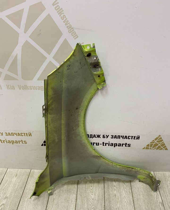 Крыло переднее левое Lada Vesta OEM 8450039382 (скл-3)