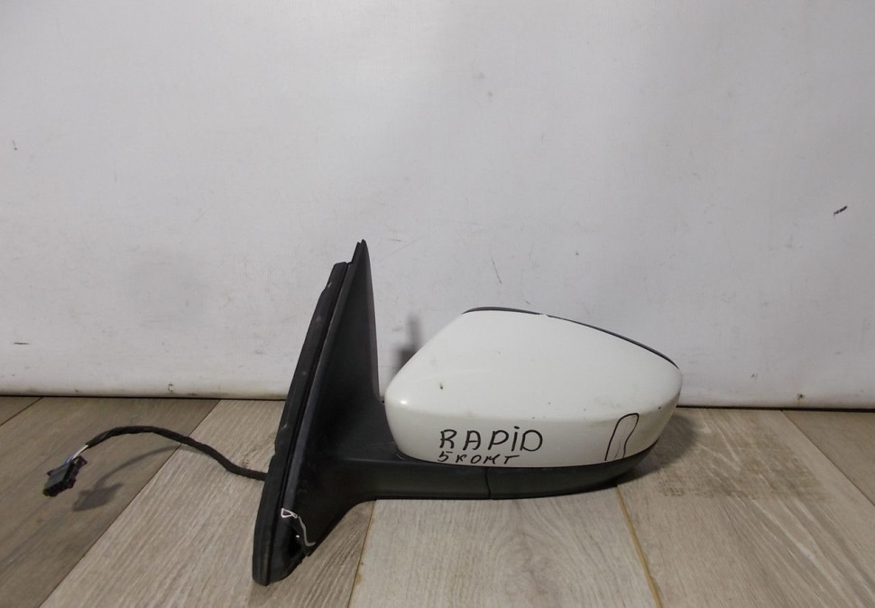 Корпус зеркала левый бу Skoda Rapid OEM 5JB857501F