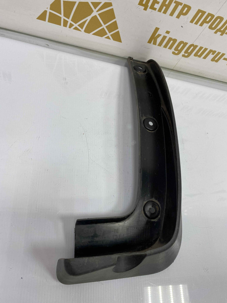 Брызговик задний правый Hyundai Santa Fe 3 рестайлинг 2015 oem 868422w500