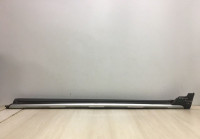 Накладка порога правая Volkswagen Passat B8 oem 3g9853855