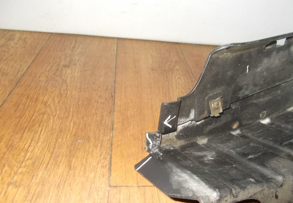 Пыльник заднего бампера бу BMW X4 F26 OEM 51128057007
