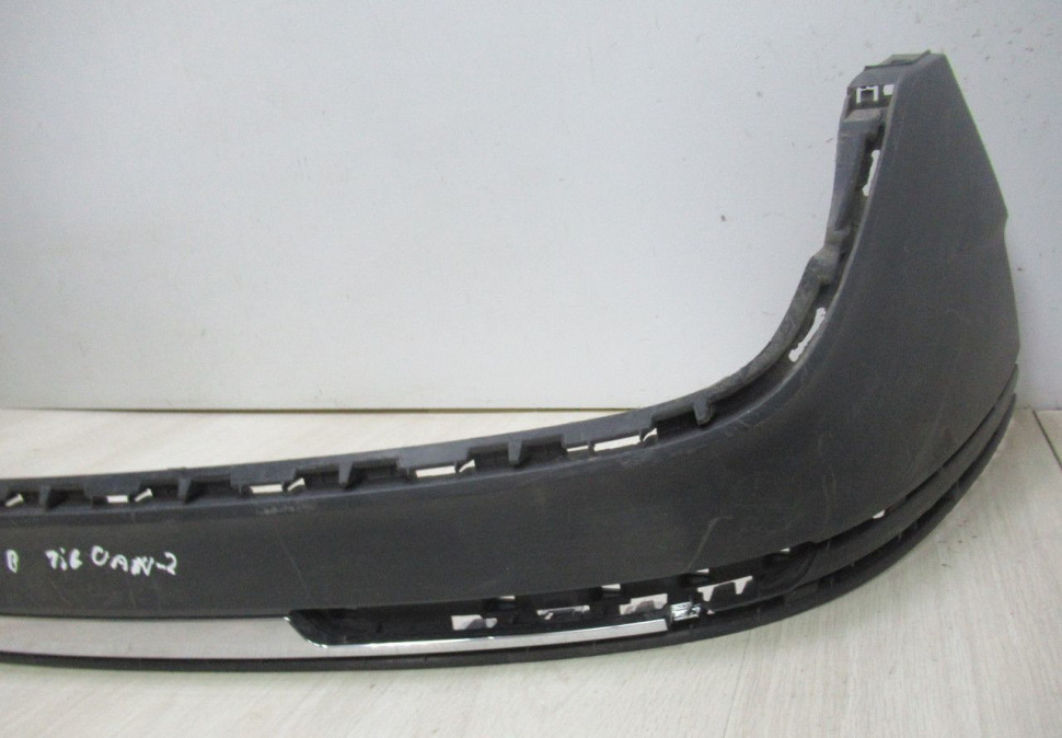 Юбка заднего бампера Volkswagen Tiguan 2 oem 5NA807521b Юбка заднего бампера Volkswagen Tiguan 2 oem 5NA807521b