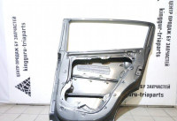 Дверь задняя правая Kia Sportage 3 oem 770043W000 (скл-3)