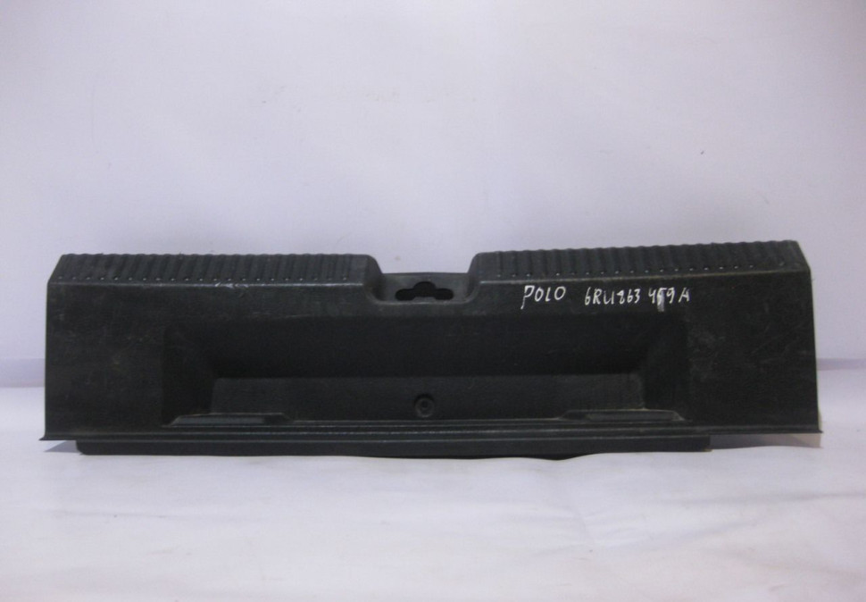 Обивка задней панели Volkswagen Polo седан oem 6ru863459a (скл-3)