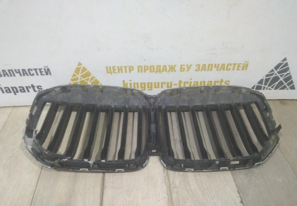 Решетка радиатора бу BMW X7 G07 OEM 51138745730 Решетка радиатора бу BMW X7 G07 OEM 51138745730