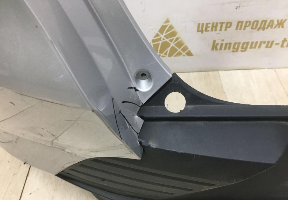 Бампер задний Renault Arkana 2019>OEM 850182233R Бампер задний Renault Arkana 2019>OEM 850182233R