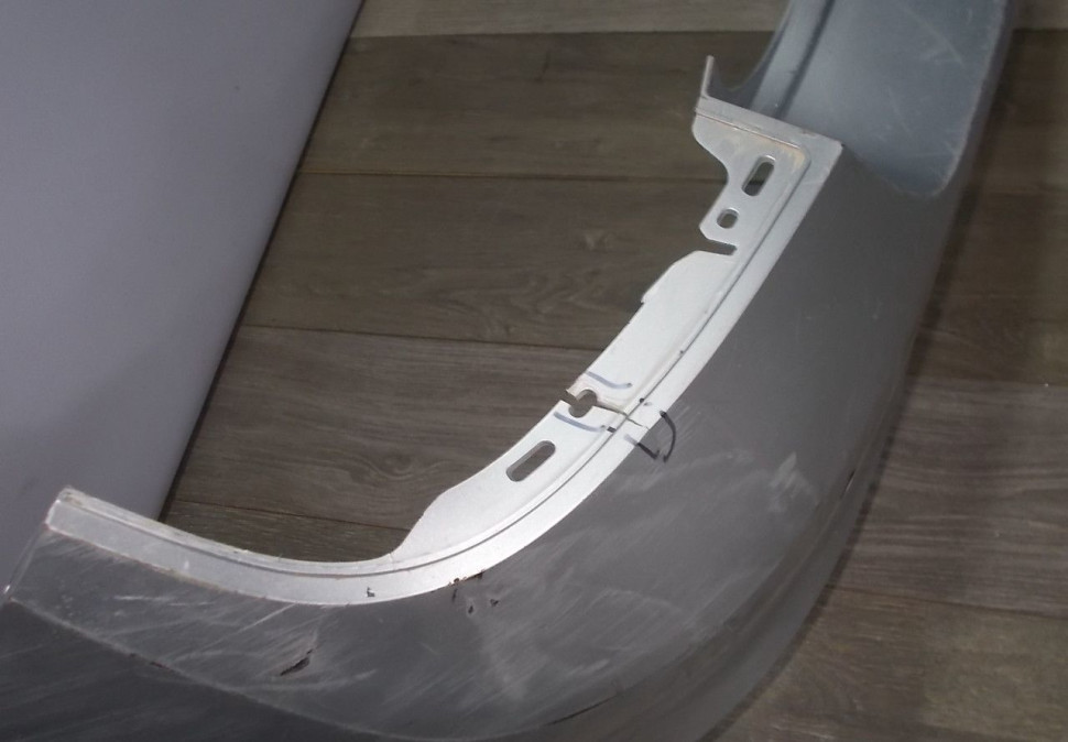 Бампер задний бу Skoda Rapid OEM 60U807421