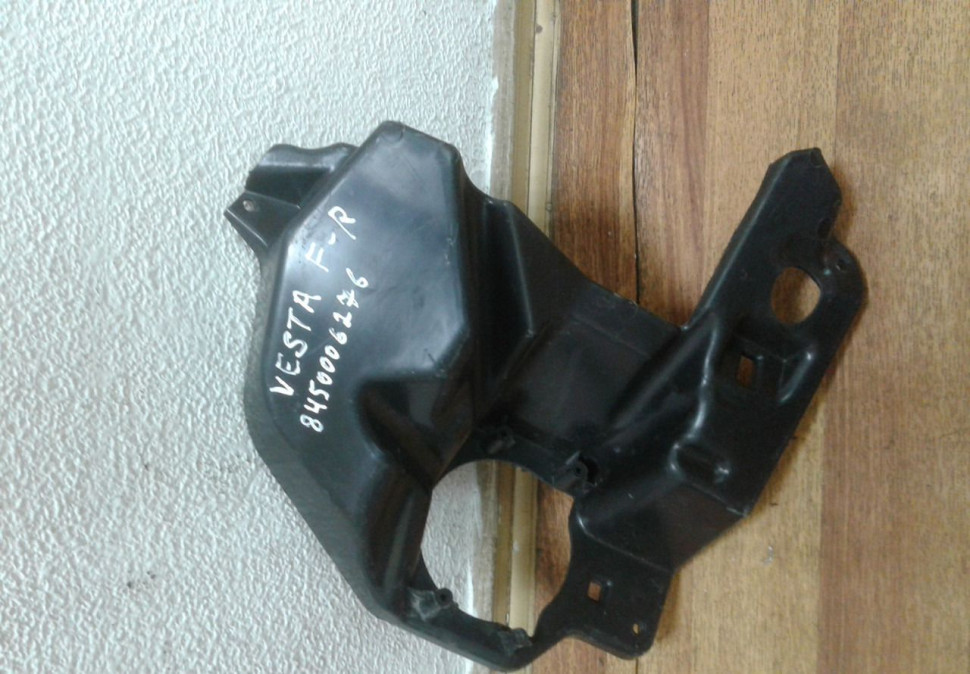 Кронштейн птф правый Lada Vesta oem 8450006276 (скл-3)