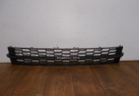 Решетка переднего бампера бу Skoda Rapid OEM 60U853677