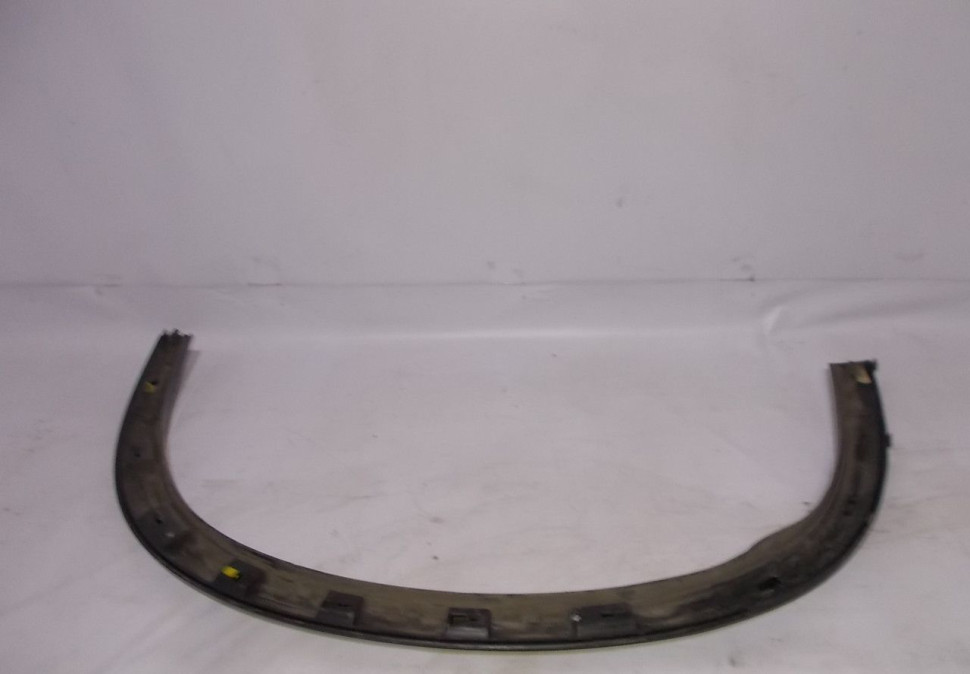 Расширитель арки крыла передний правый Volvo XC90 (15>) oem 31469287 (дефект) (скл-3)