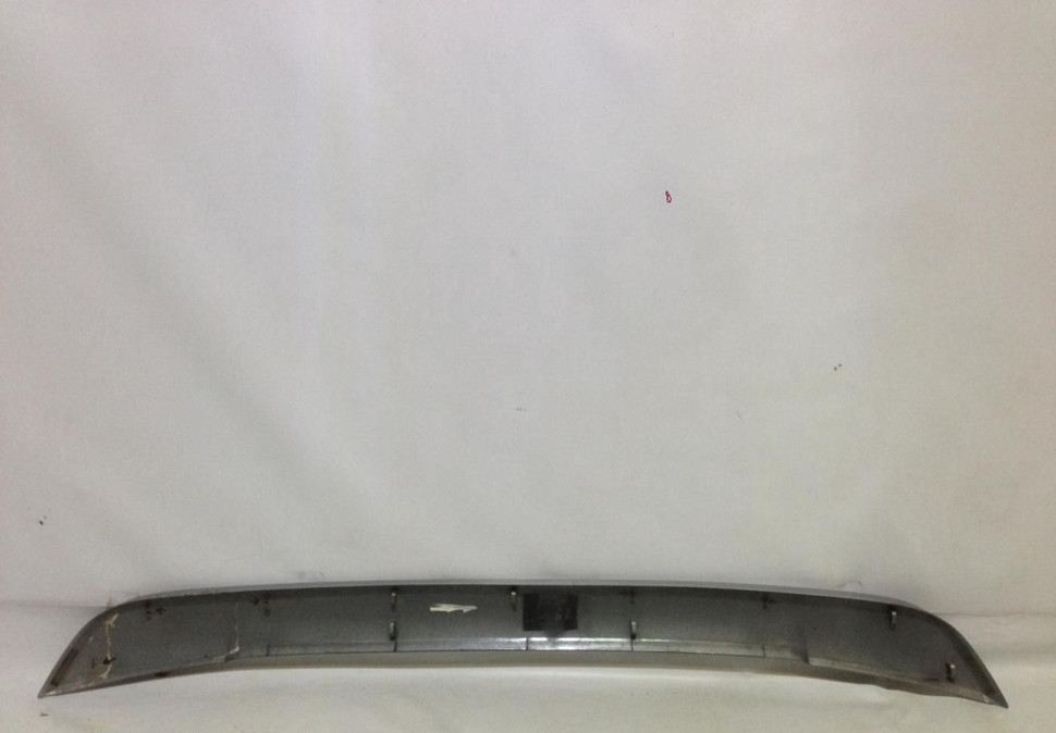 Накладка Бампера Toyota RAV4 xa40 oem 5271142110 (скл-3)