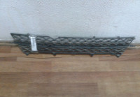 Решетка переднего бампера Lada Vesta oem 8450006674